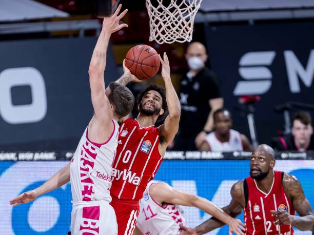 足以说明她 足以说明她