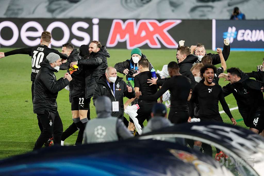 得斯洛文尼 得斯洛文尼