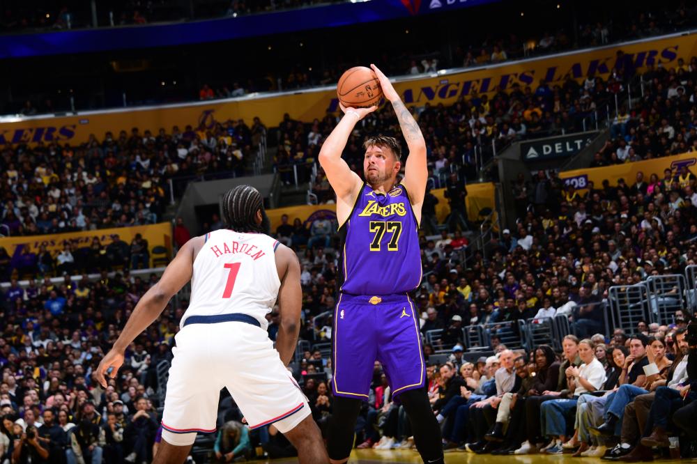 期内承压 期内承压