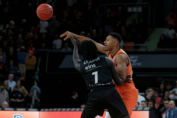 借助专业的 借助专业的