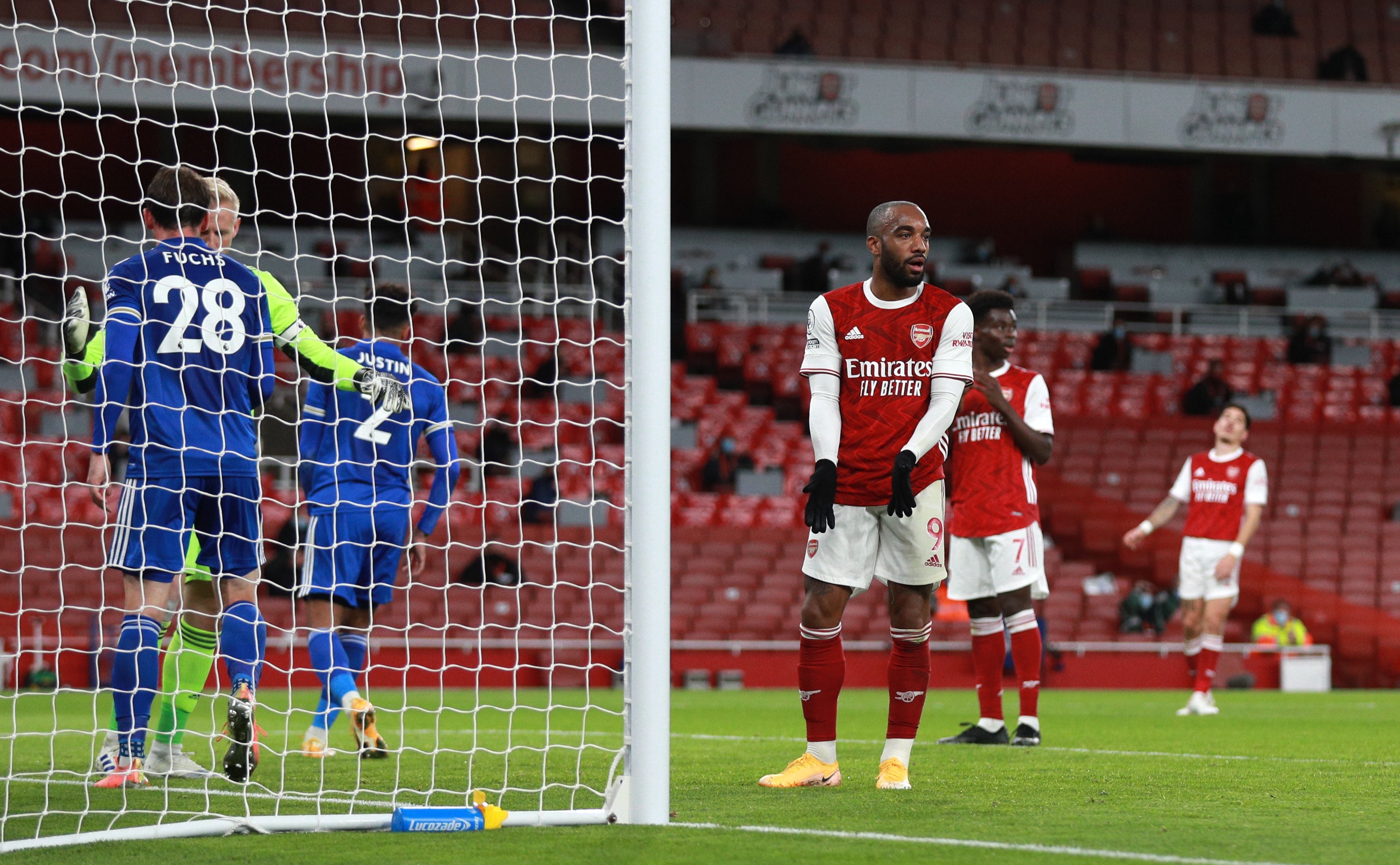 却走不出 却走不出