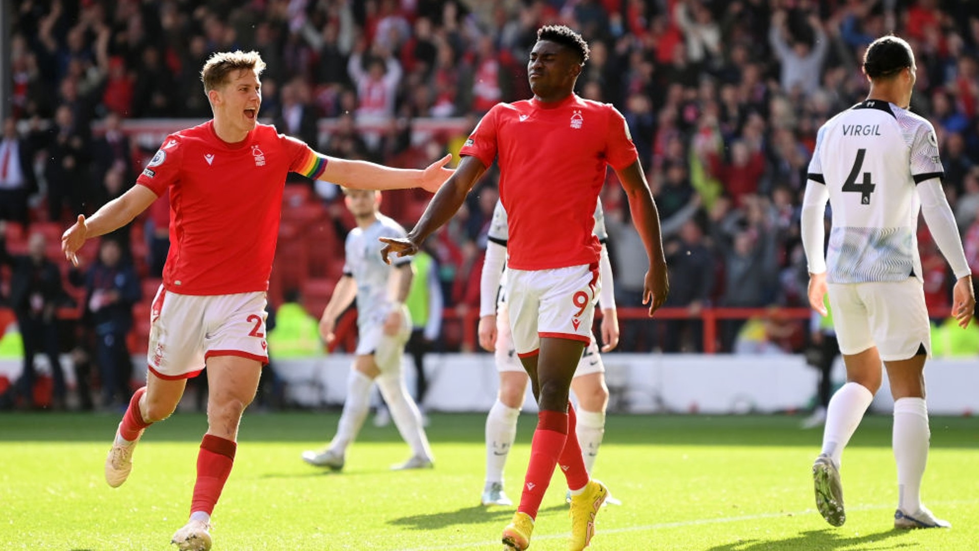 只有在保持 只有在保持