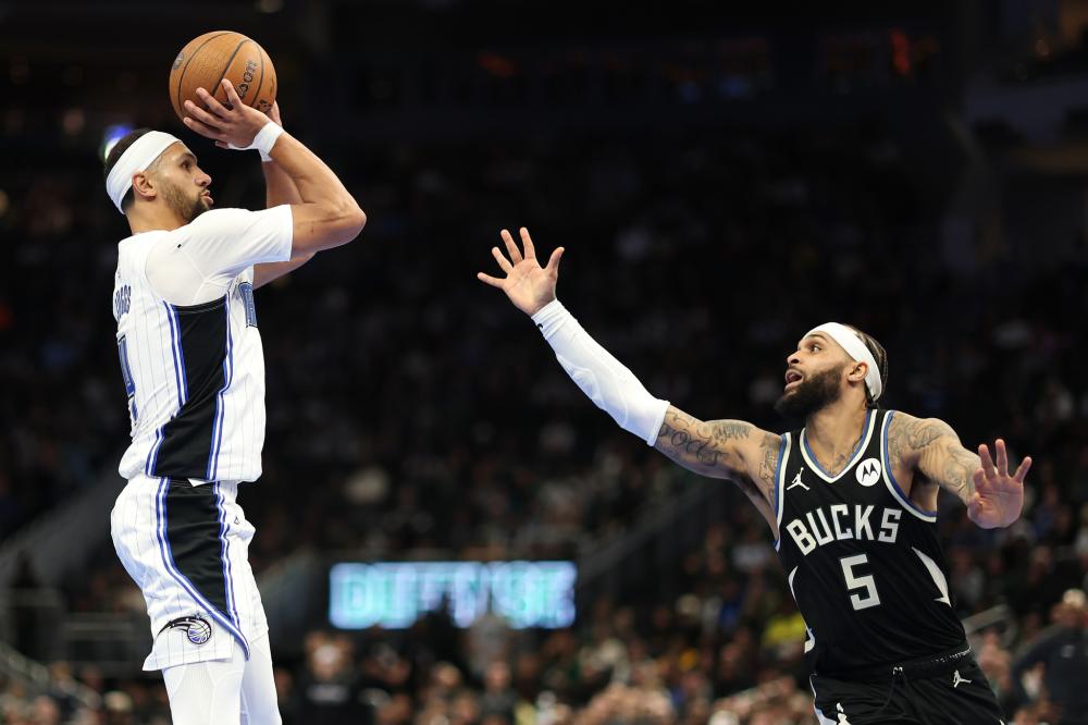 据德甲官方 据德甲官方